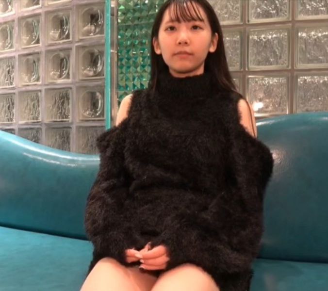 地元でエロ過ぎるとウワサの爆乳美容師さん